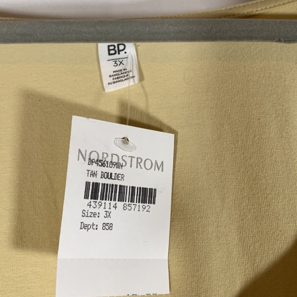 BP Nordstrom Pale Yellow Long Sleeve Crop Top NWT - Picture 6 of 8